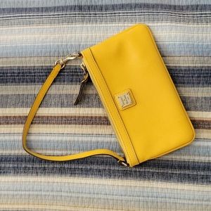 Dooney & Bourke Purse